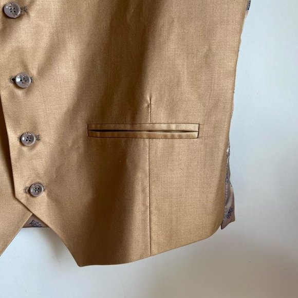 3 Piece Tan Mens Suit - Jacket, Vest, Pants - 44R/32R - Picture 6 of 14